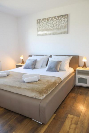 Airport Stay Apartments